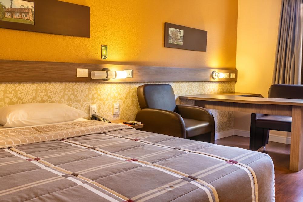 Hotel 10 3*
